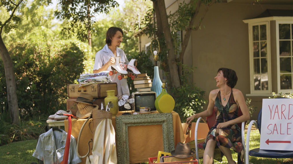 7 Strategies to Modernize Your Garage Sale