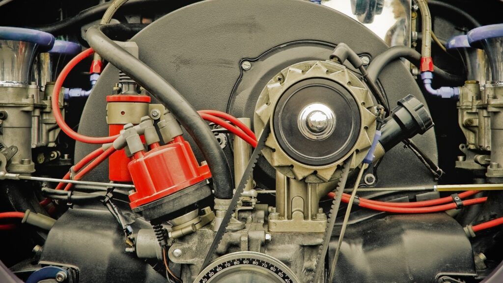 Examining the Volkswagen Air-Cooled Flat-4 Engine in Detail