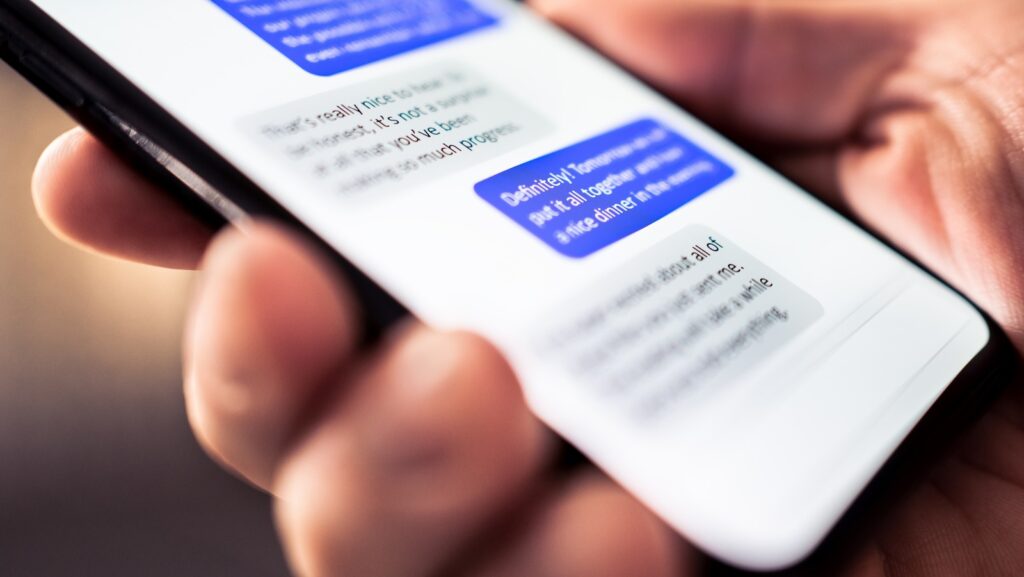 How to Disable Read Receipts on Your iPhone