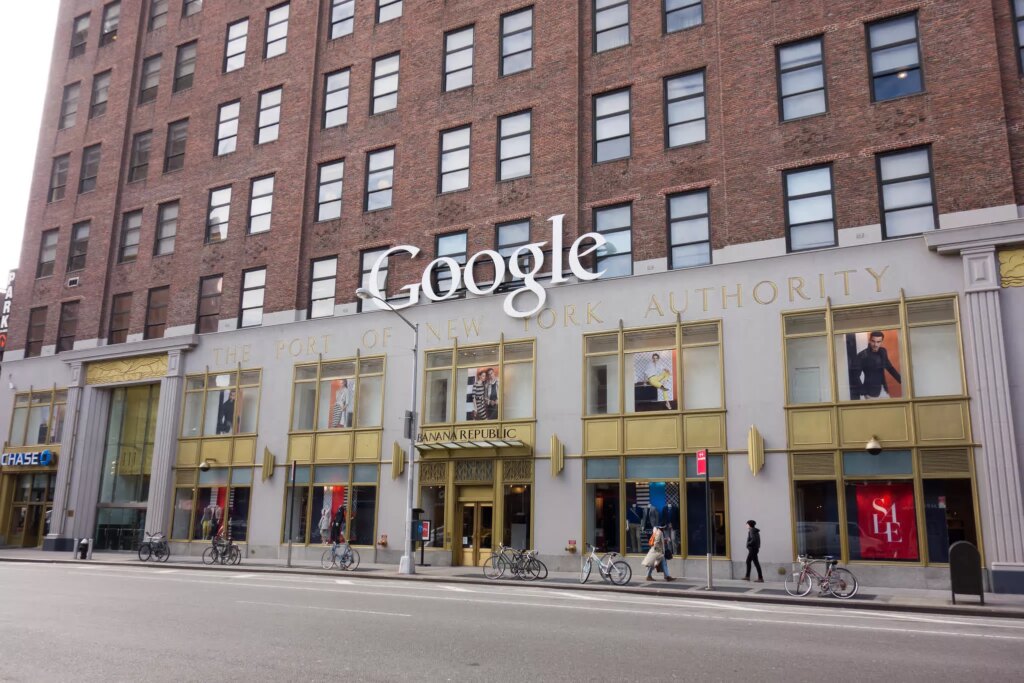 Google’s Chief of Privacy and Head of Competition Law Depart, No Replacements Planned