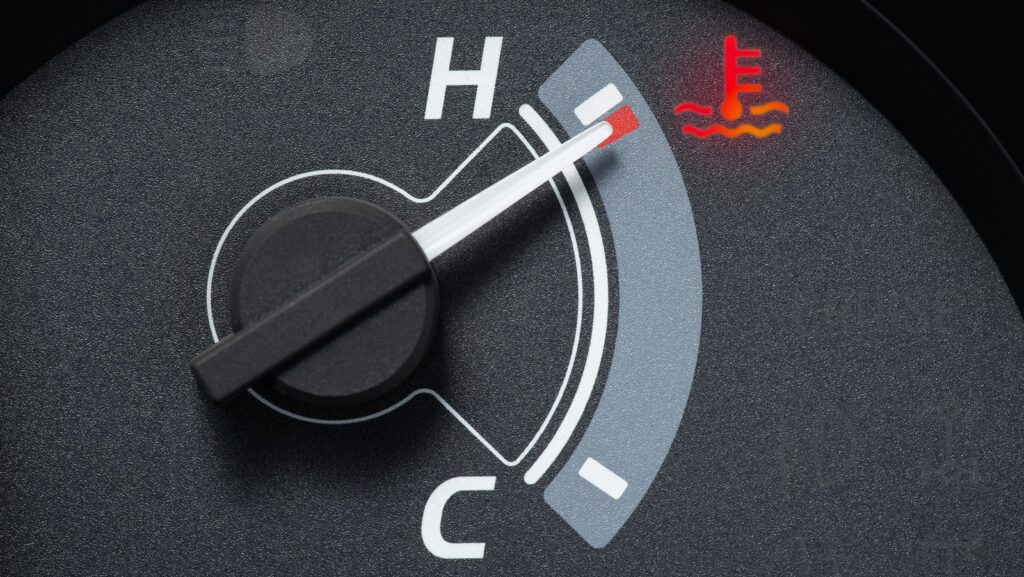 5 Possible Causes for Your Engine Temperature Warning Light Being On