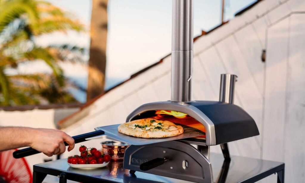 Save 0 on Our Top-Rated Ooni Pizza Oven and Discover This Week’s Best Tech Deals