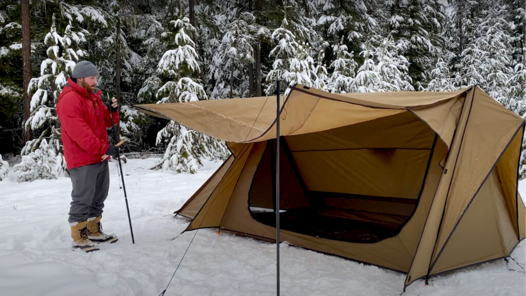 5 Winter Camping Gadgets to Enhance Your Outdoor Comfort